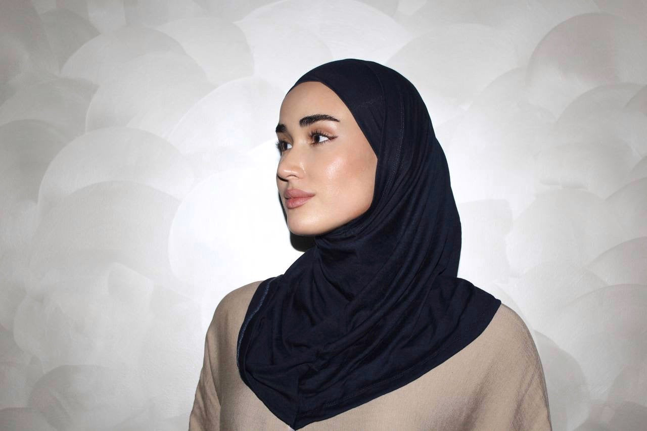 Two-Piece Hijab Set with Under Cap – No Pins Needed for Ultimate Comfort! — Black
