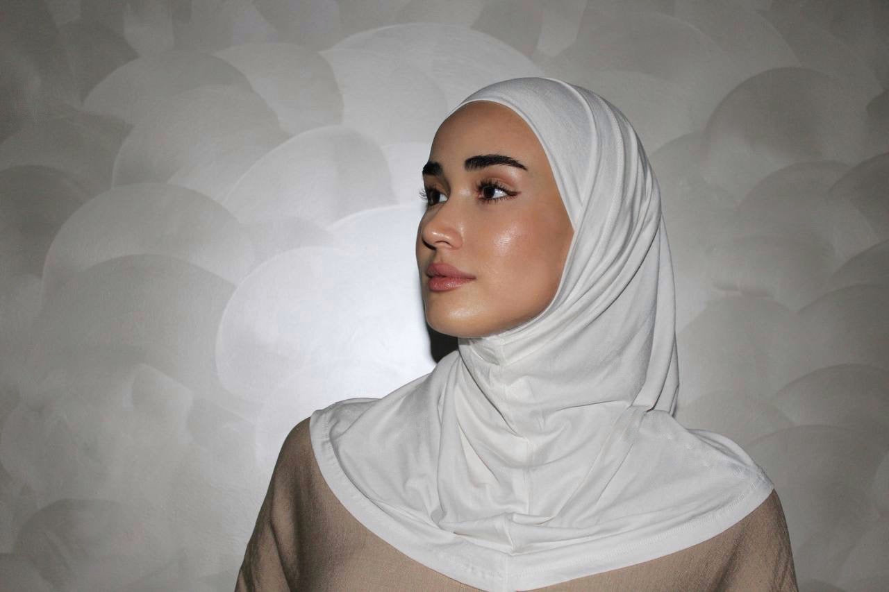 Two-Piece Hijab Set with Under Cap – No Pins Needed for Ultimate Comfort! — White